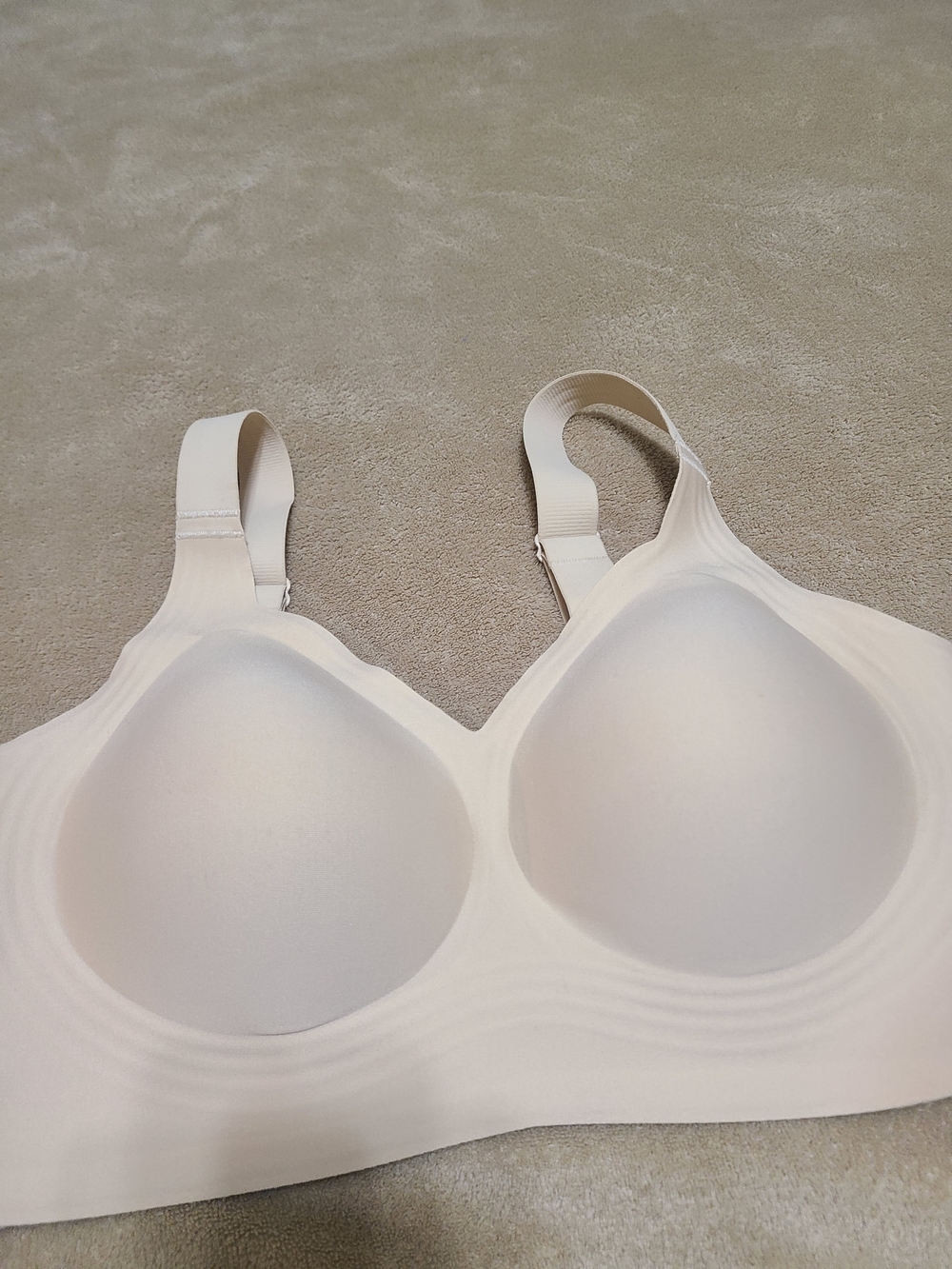 Seamless Nude Molded Cup Bra - Comfortable Everyday Support